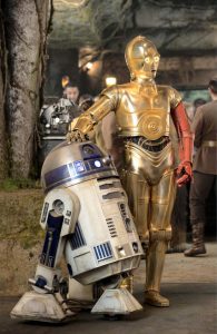 C3-P0 et R2-D2 de la saga La guerre des étoiles